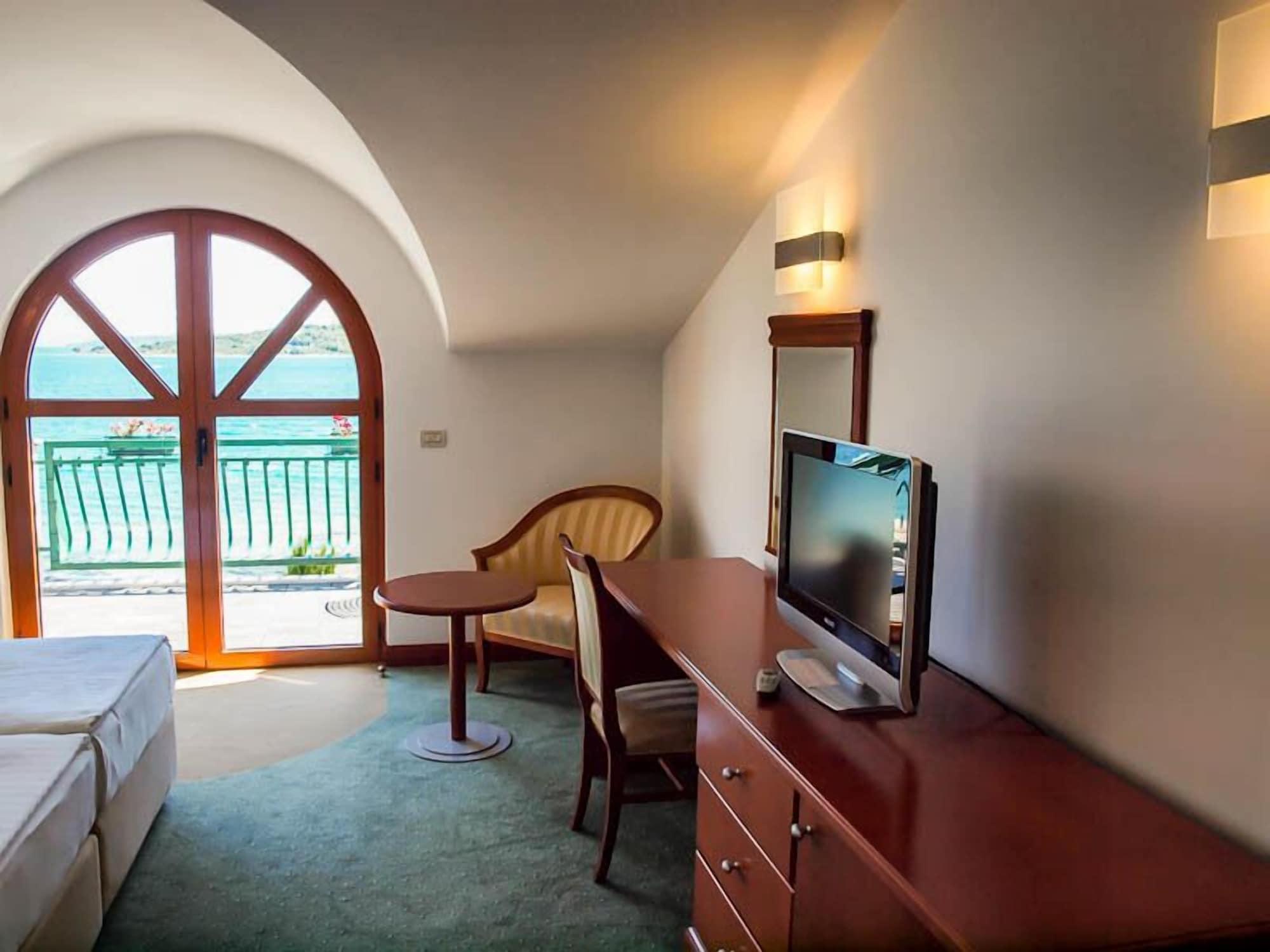 Hotel Villa Radin Vodice Luaran gambar